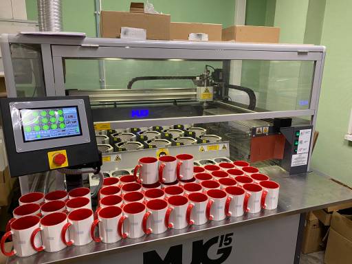 «По горячим следам»: 3 месяца эксплуатации термотрансферного пресса Schulze Mug 15 в компании Оазис